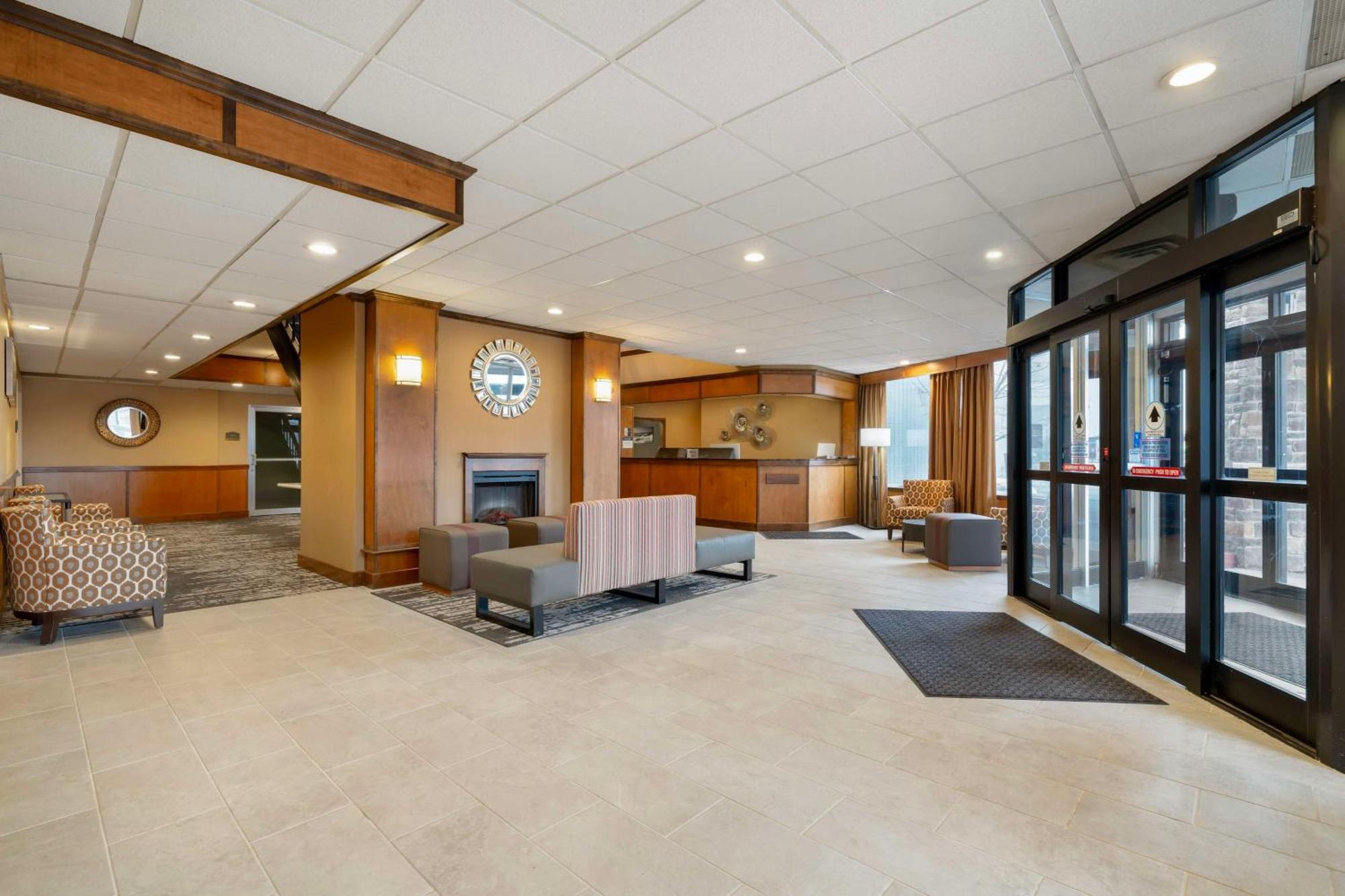 Best Western Green Bay Inn And Conference Center Dış mekan fotoğraf